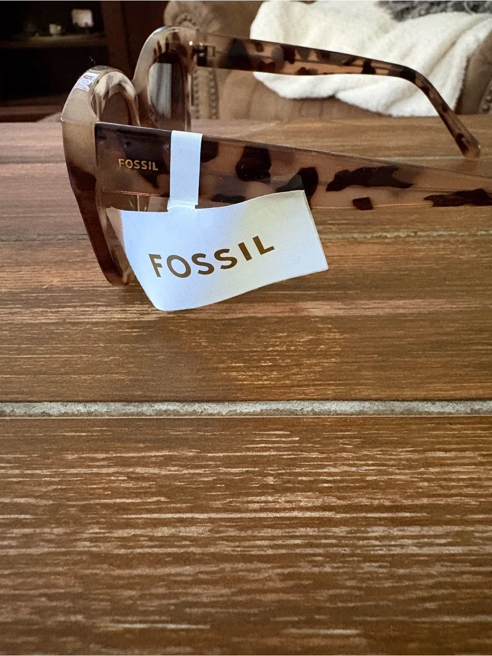 Fossil Tortoiseshell Cat-Eye Sunglasses with Brown Gradient Lenses